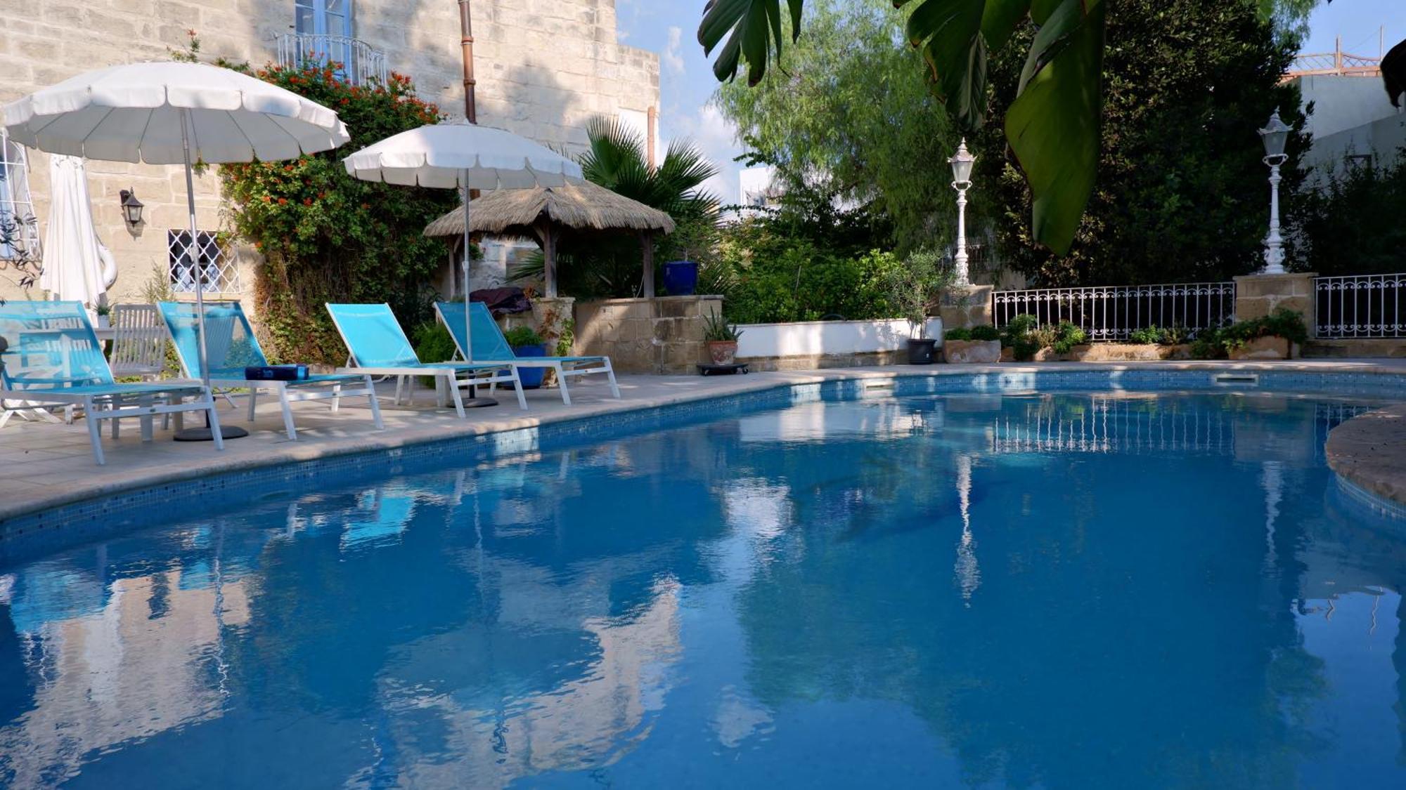 Żebbuġ Village Knights Accommodation المظهر الخارجي الصورة